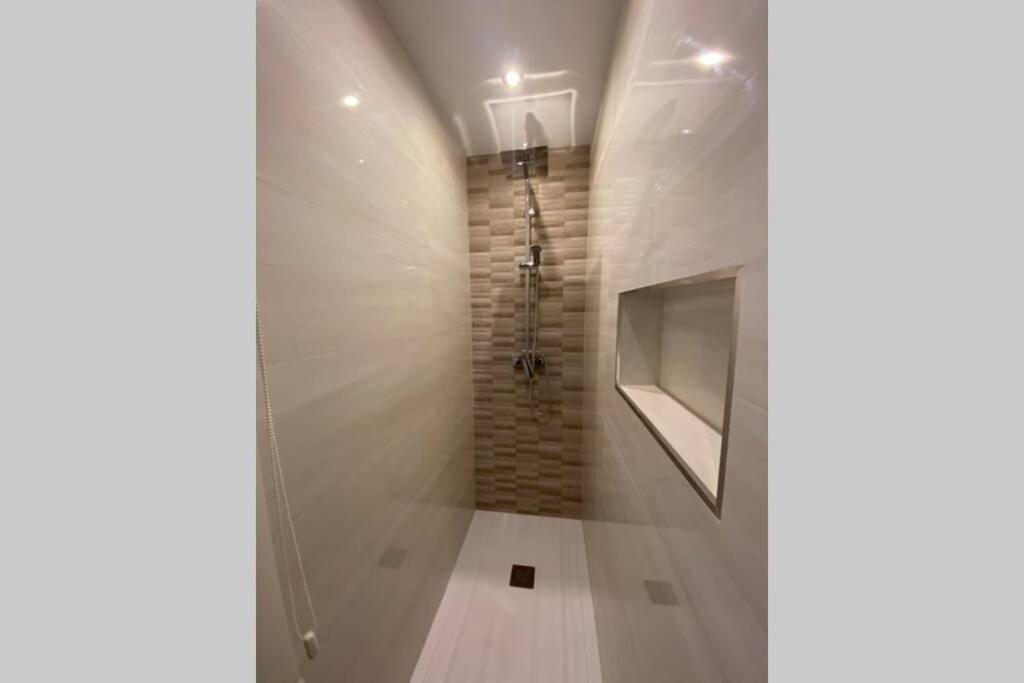 Modern With Private Pool/ 400m To The Vil·la *